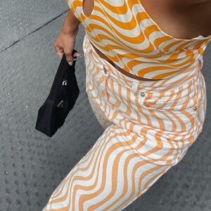 zara retro wavy swirl print pants